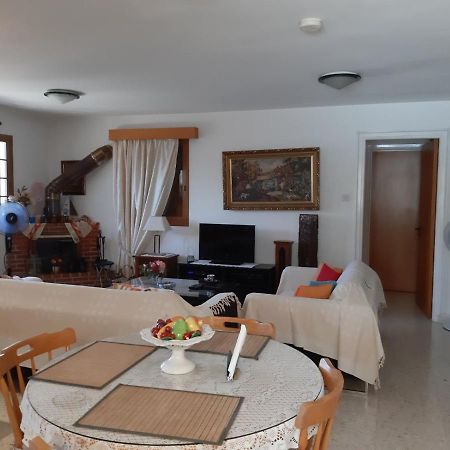Zena Holiday Villa Pissouri Exterior foto