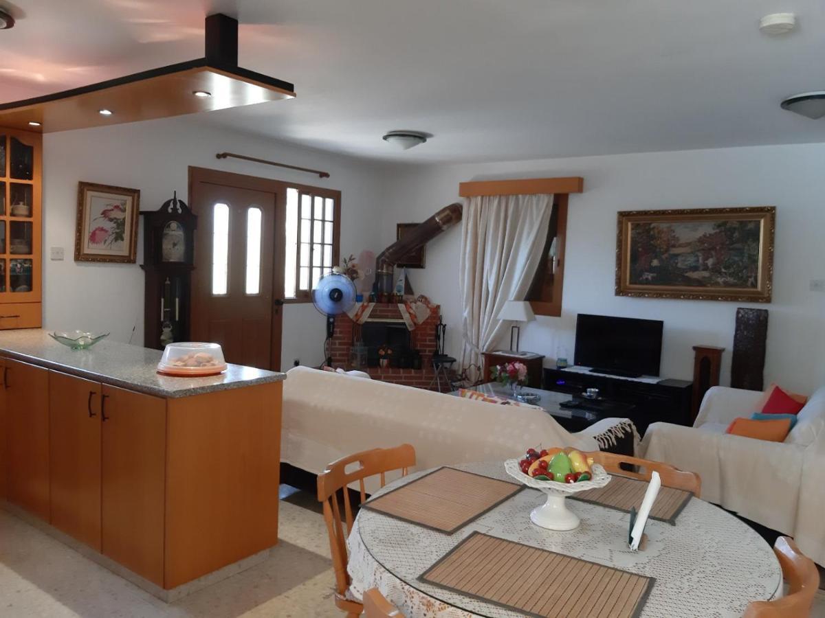 Zena Holiday Villa Pissouri Exterior foto